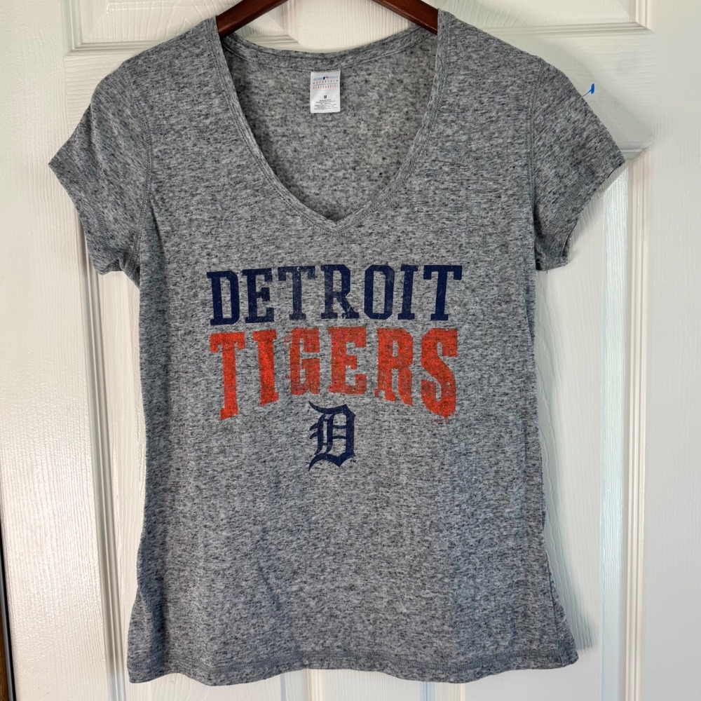 MLB Detroit‎ Tigers V-Neck T-Shirt Women's Heather Gray Baseball Tee M